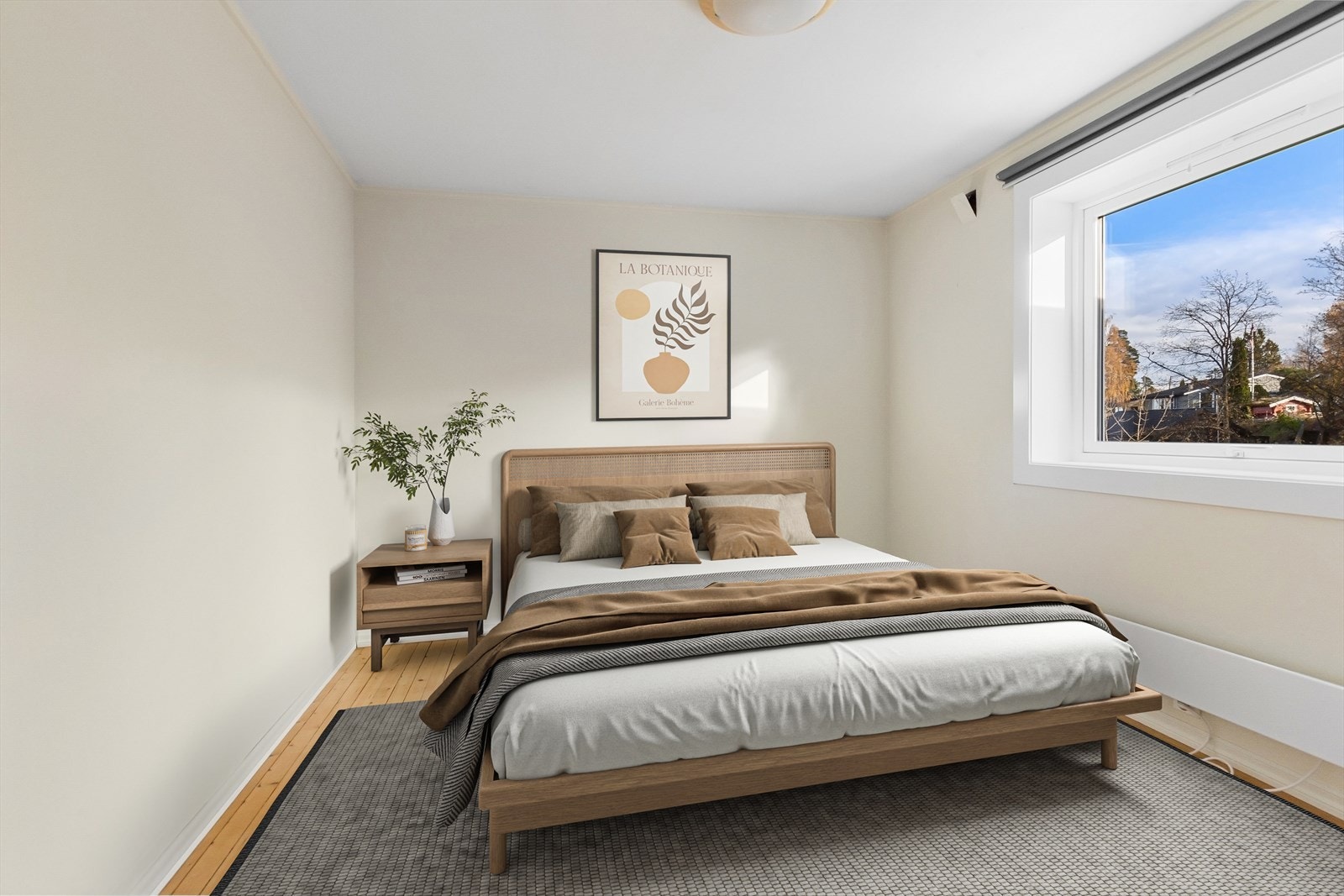 Hovedsoverommet ligger i underetasjen og er av god størrelse. Galleribilde