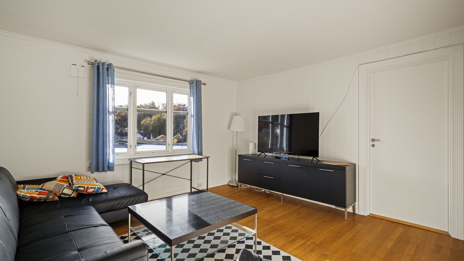 Stue i leiligheten i 2.etg. Galleribilde