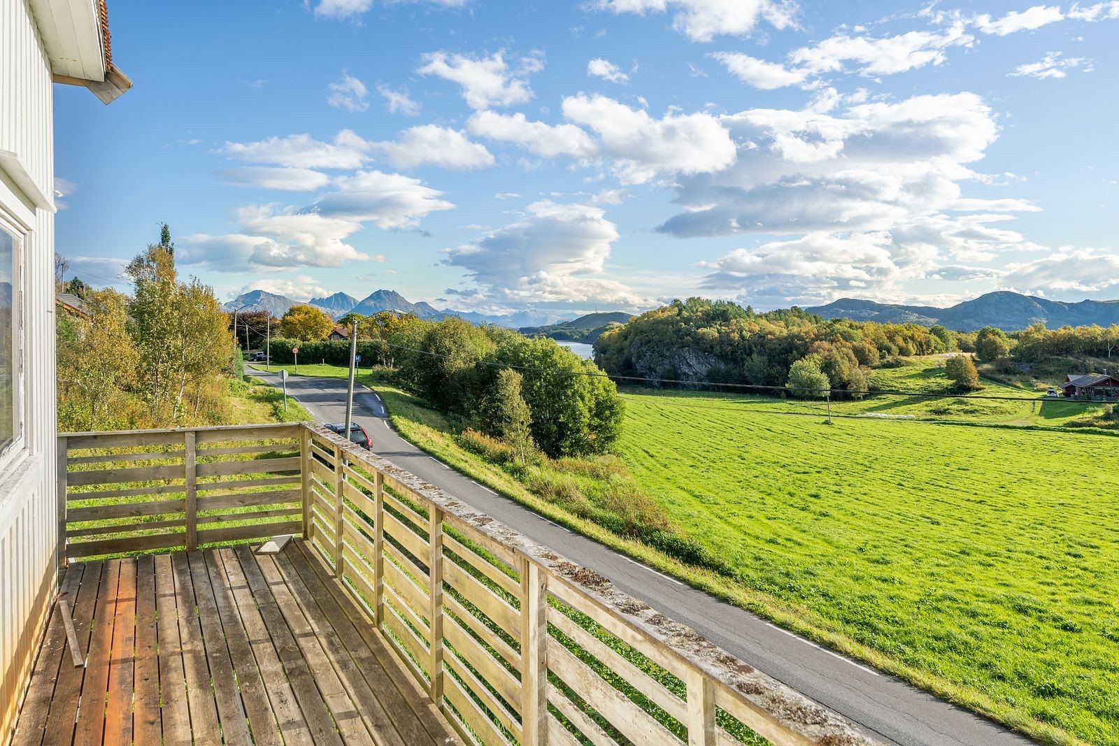 Bare å nyte utsikten og omgivelsene. Galleribilde