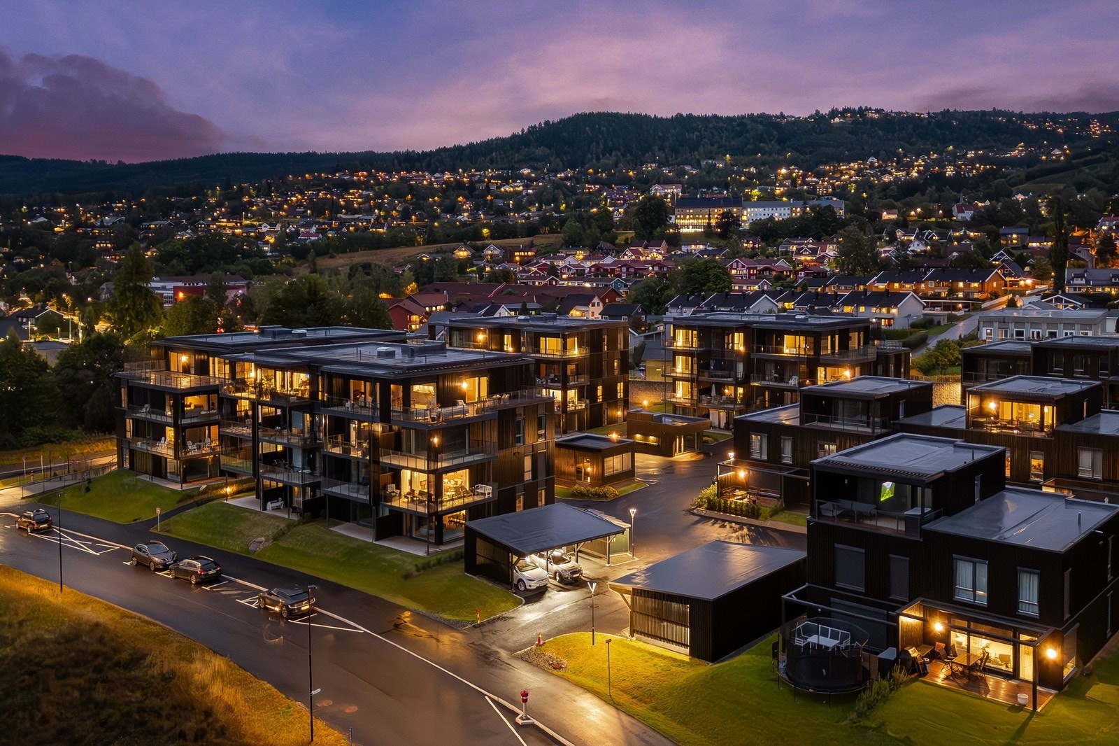 Velkommen til Hagejordet 10 - en moderne og splitter ny 3-roms leilighet i utkanten av Lillehammer. Galleribilde