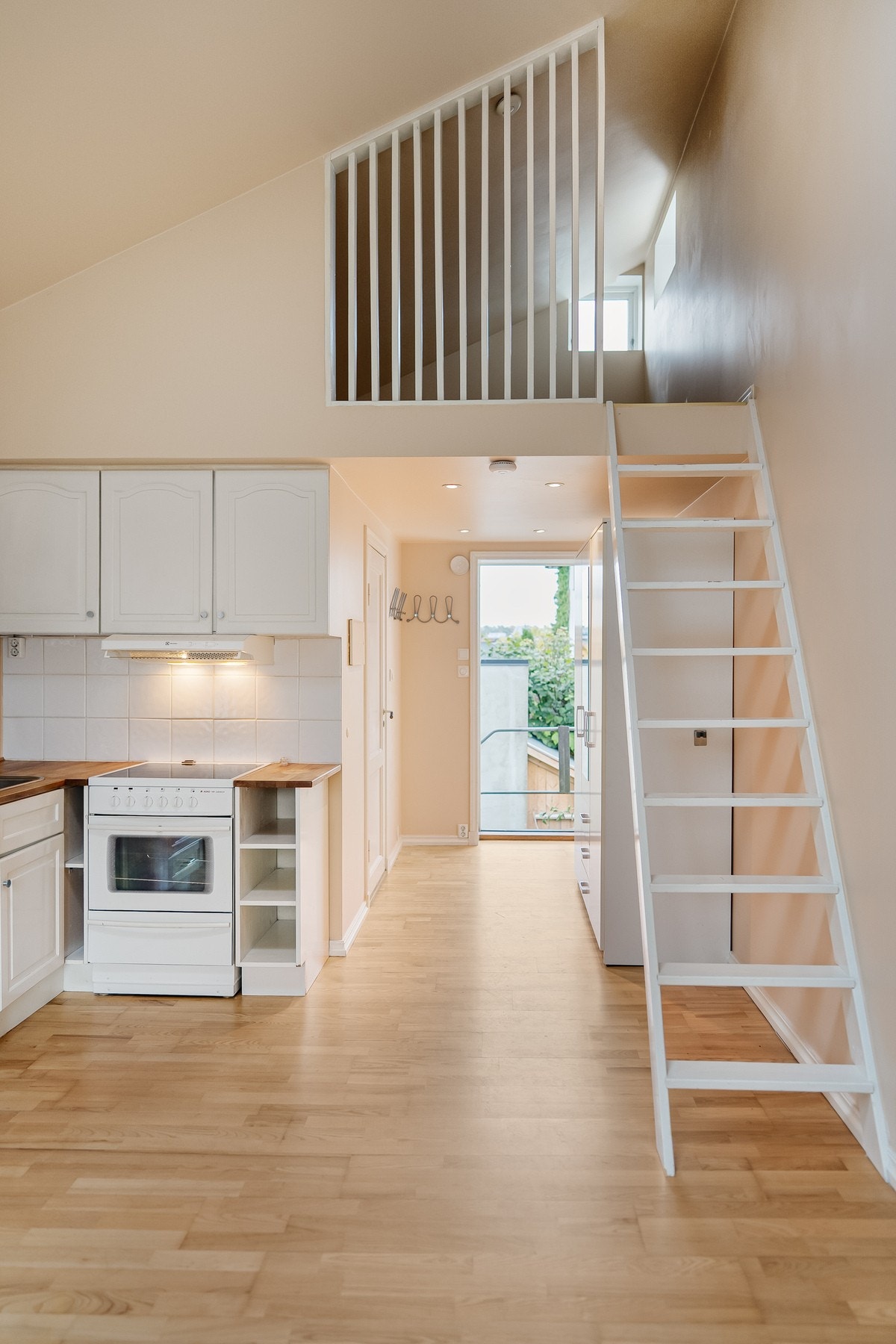 Her er det potensial på hemsen, med stigeadkomst. Galleribilde