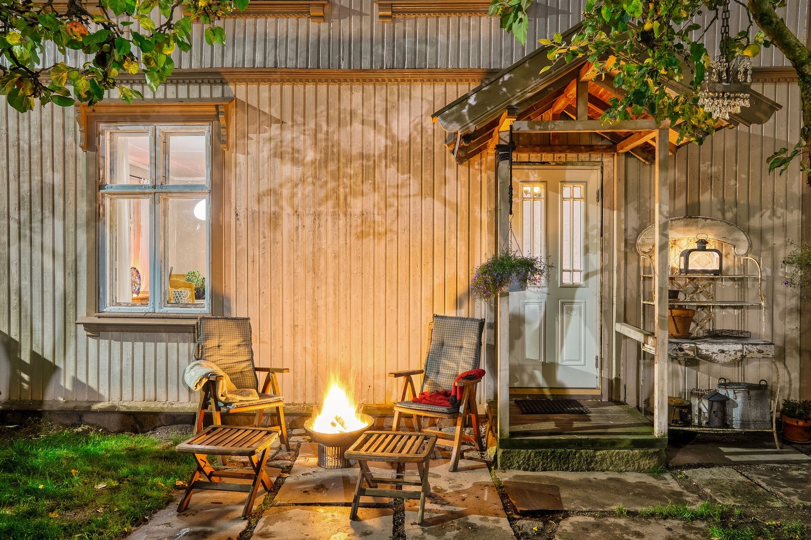 Inngangspartiet ved hovedhuset. Galleribilde