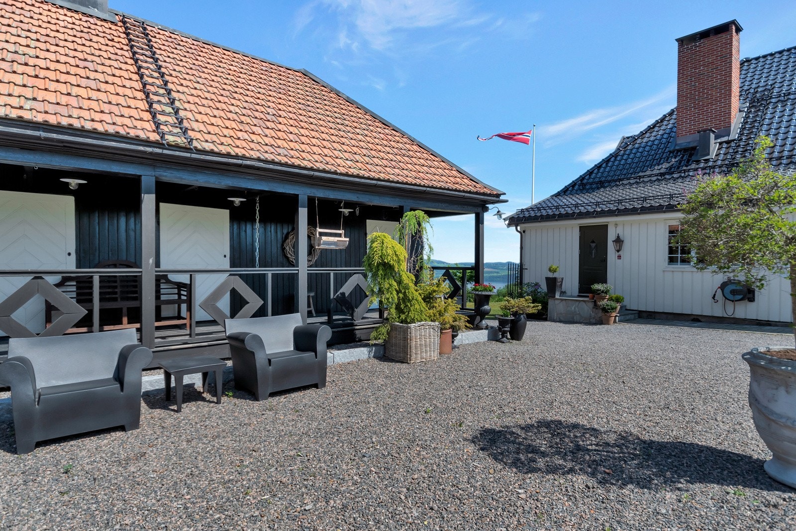 Den gamle sjåførboligen er godt bevart og modernisert i 2008. Galleribilde