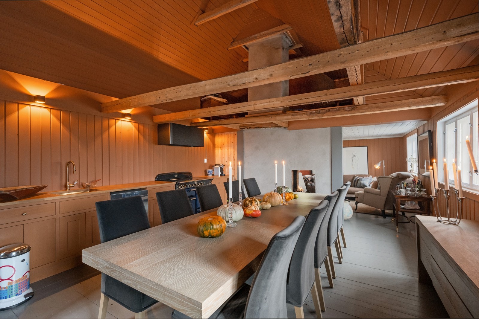 Perfekt for sosiale sammenkomster. Galleribilde