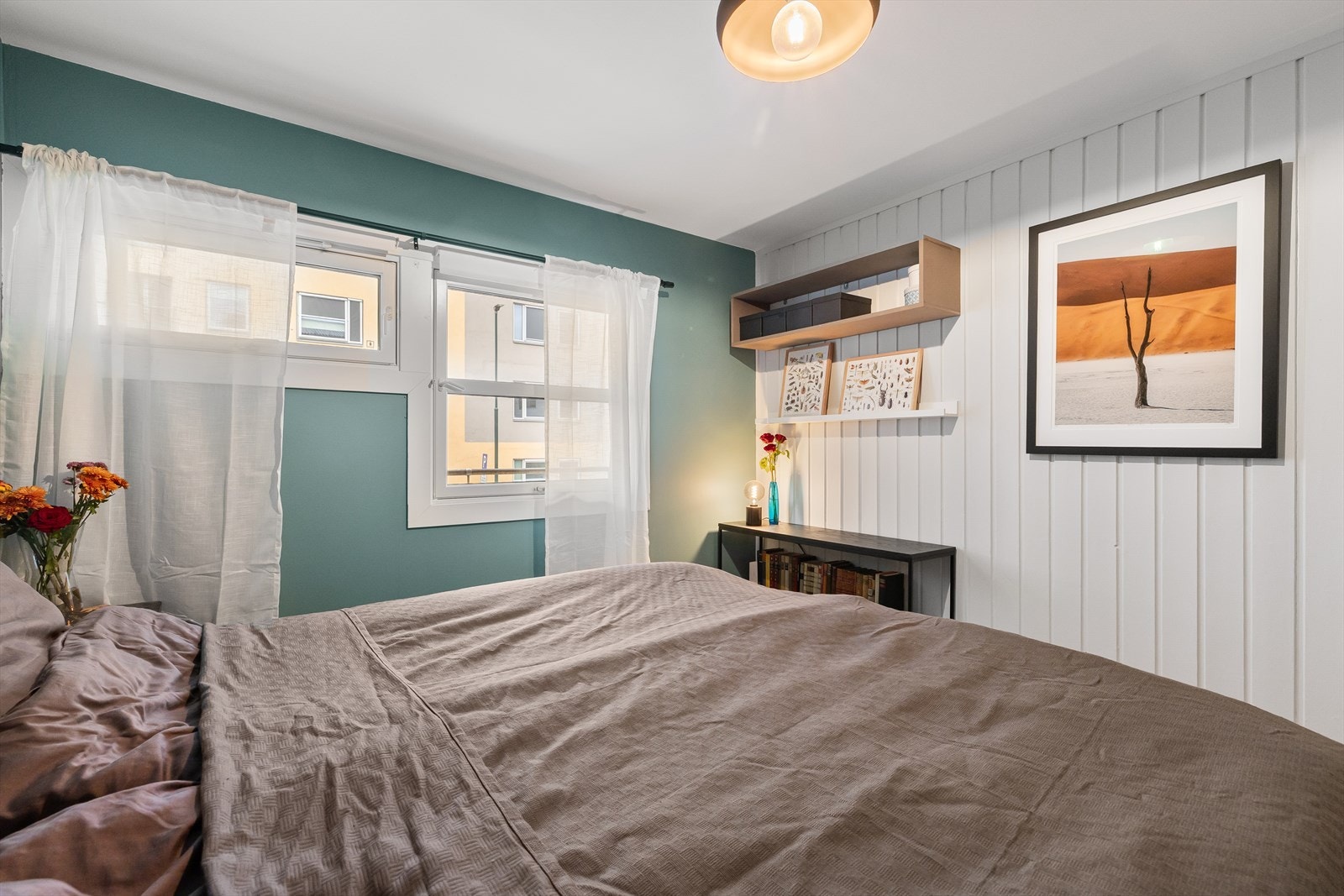 Plass til ytterligere skap/kommoder om ønskelig. Galleribilde