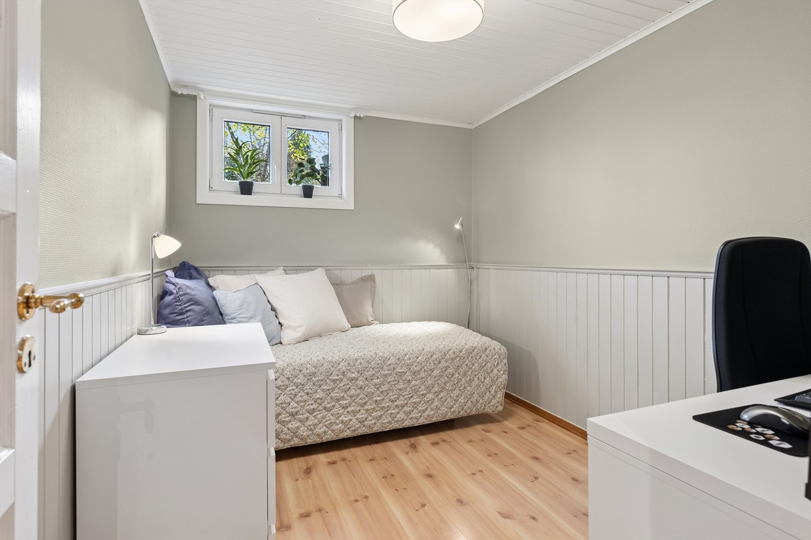 Soverom 2 i kjelleren. Galleribilde