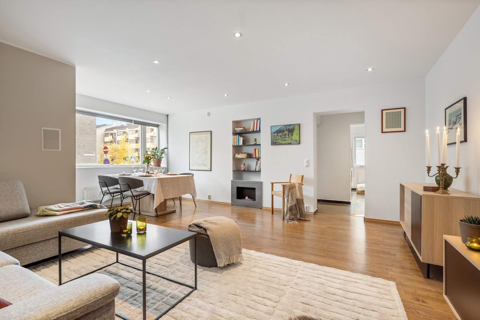 Stor, luftig stue Galleribilde