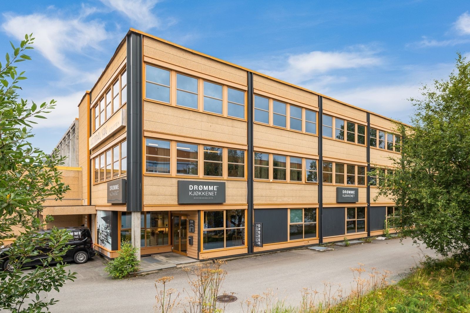 Proffhandel/showroom på ca. 300 kvm Galleribilde