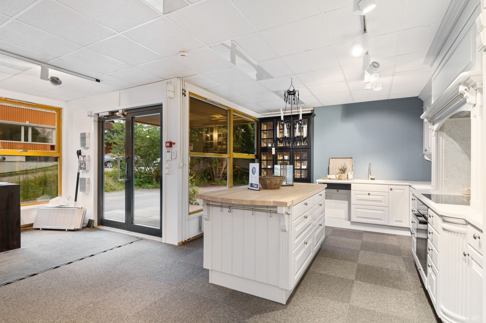 Lokalene egner seg godt til showroom/proffhandel Galleribilde