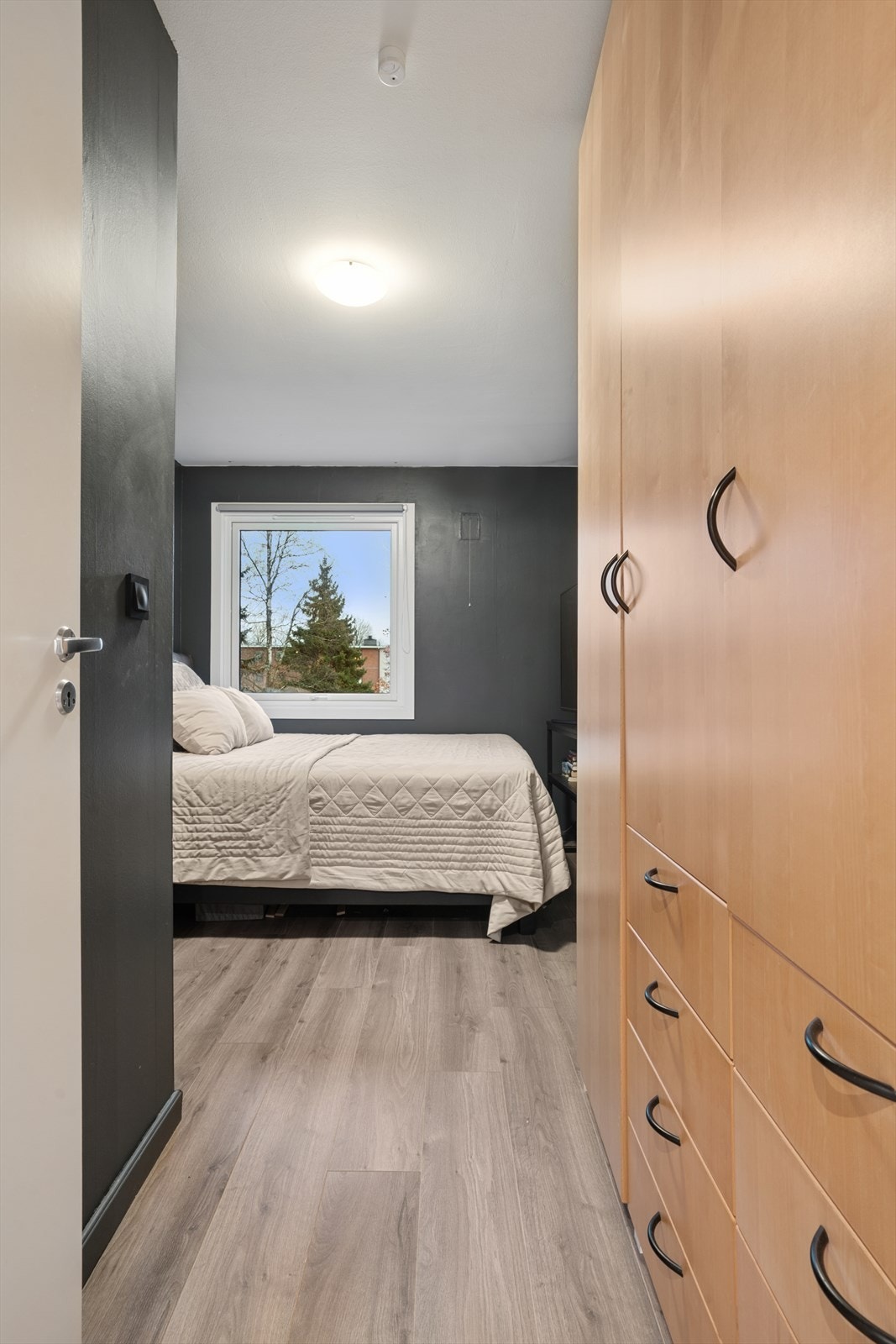 Leiligheten har to gode soverom med fine innredningsmuligheter. Galleribilde