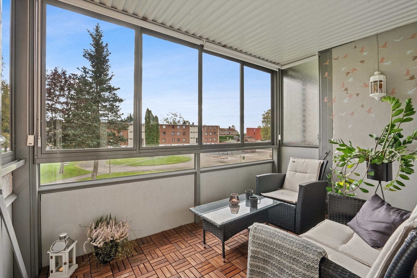 Fra stuen er det utgang til en balkong på ca. 8 kvm. Galleribilde