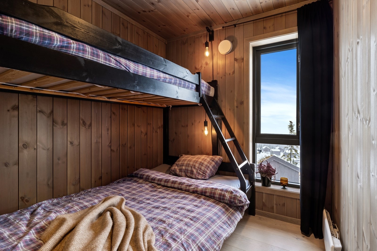 Soverom 3 - Det er rikelig med sengeplasser fordelt på rommene. Galleribilde