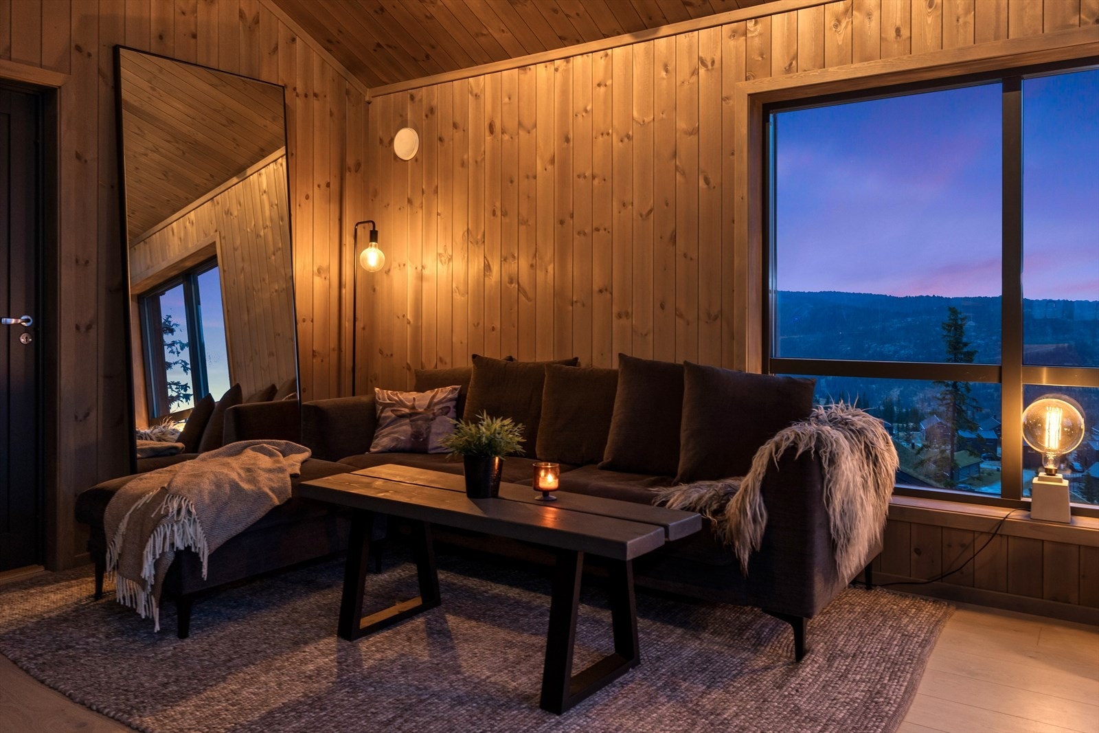 Gjennomført stilt med god standard. Galleribilde