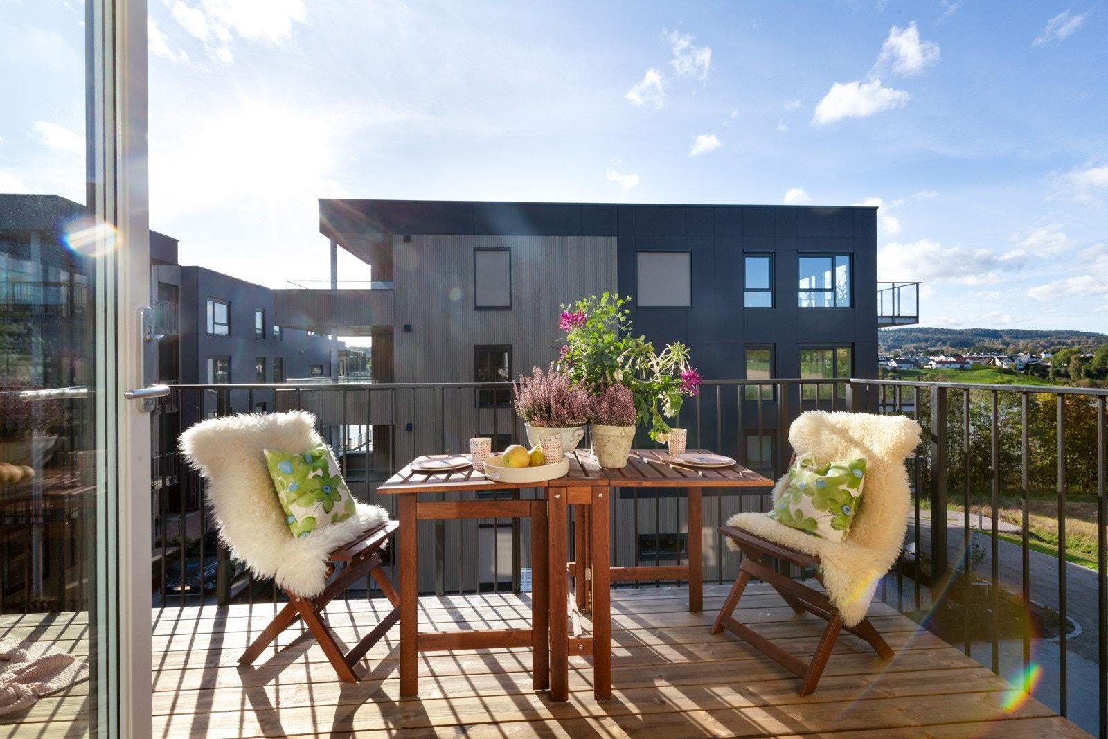 Her kan solen nytes til sen kveld Galleribilde