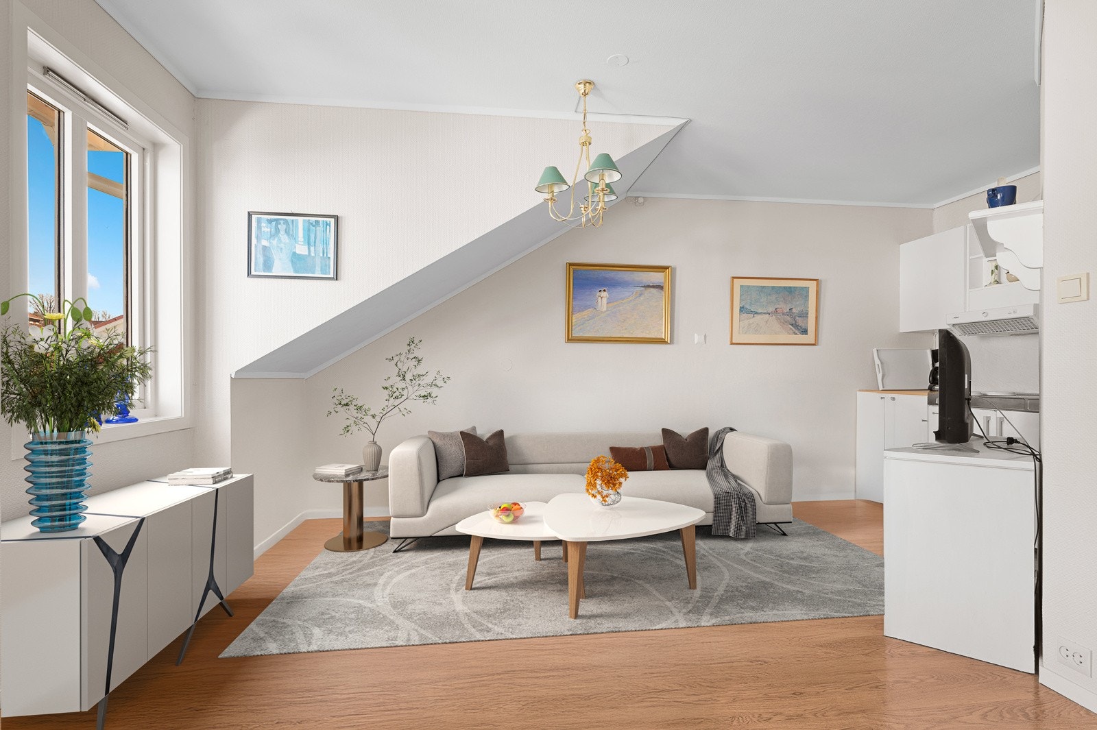 Planløsningen består av entrè, dusjbad, stue og kjøkken, samt en sovealkove Galleribilde