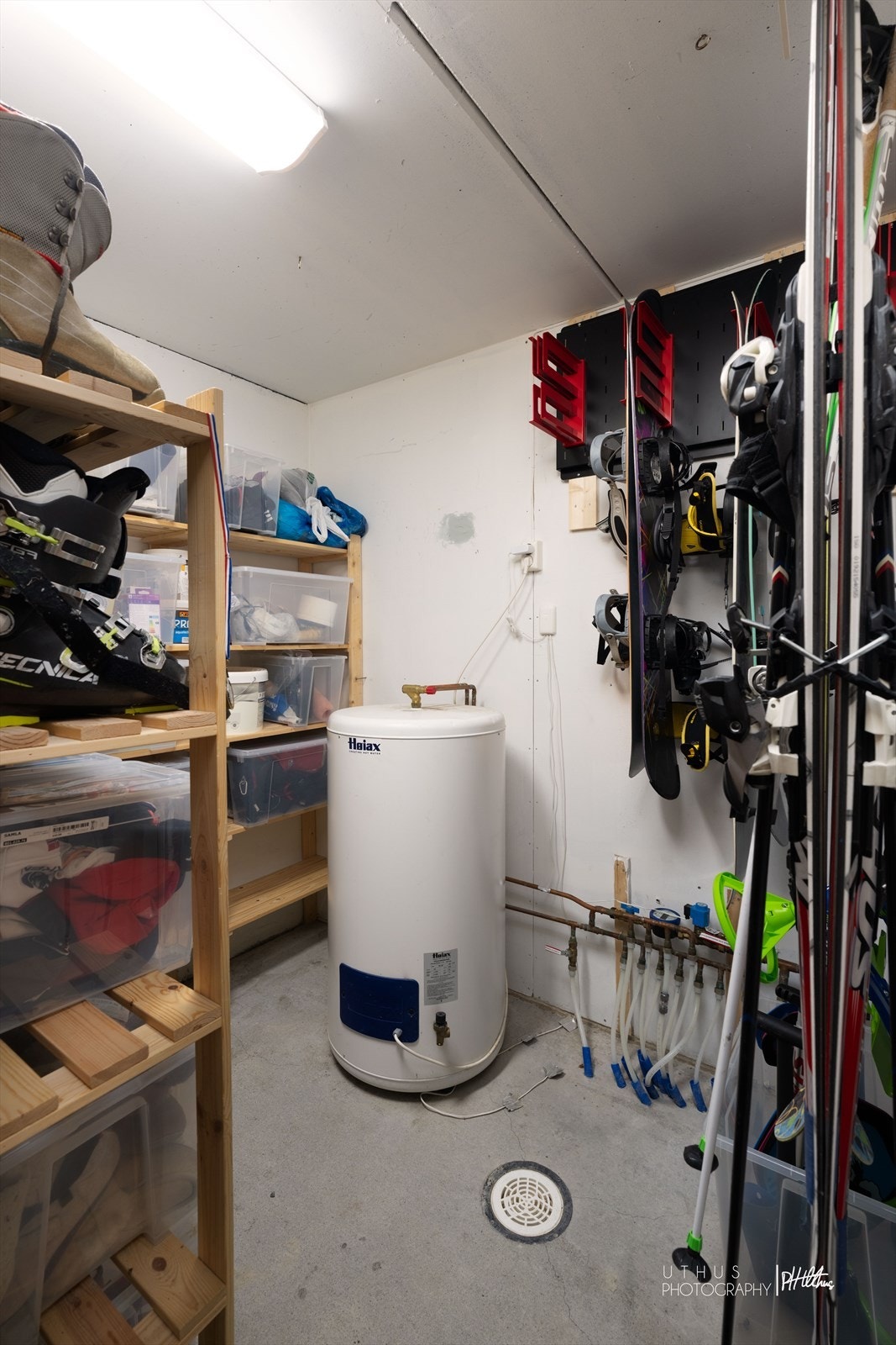 Leiligheten har en bod på 8 kvm, som har inngang via felles bod. Galleribilde