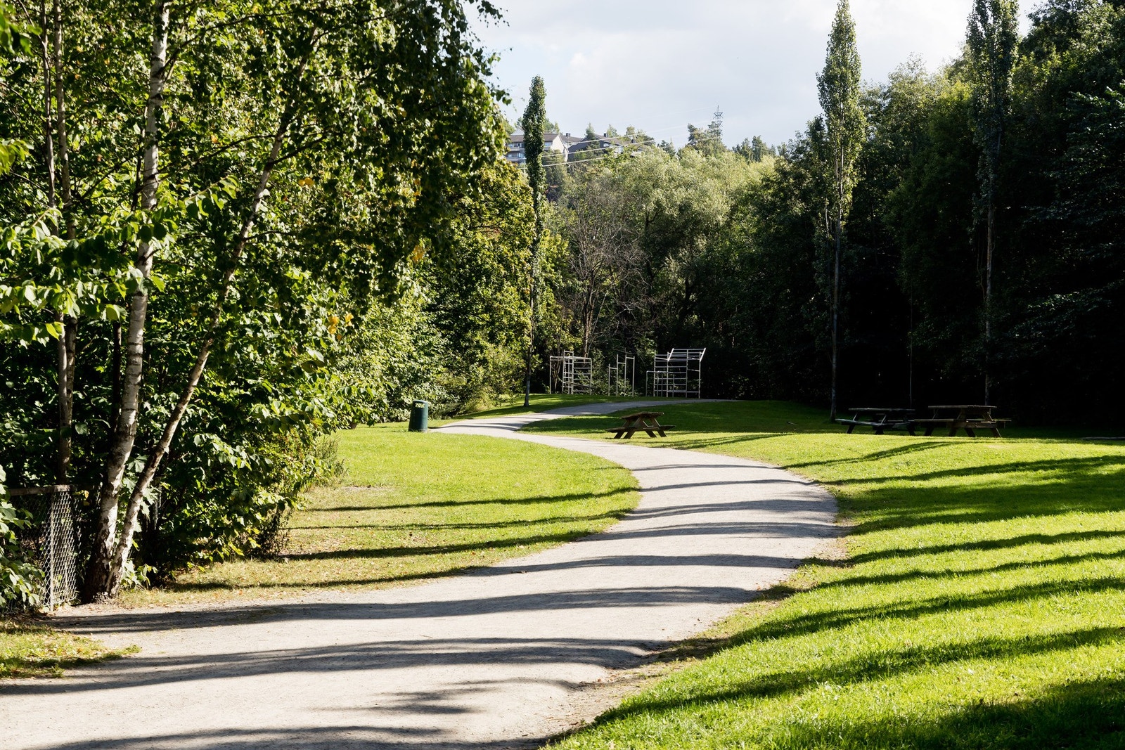 Rett utenfor døren ligger Svartdalparken. Et av Oslos mest sjarmerende grøntområder. Galleribilde