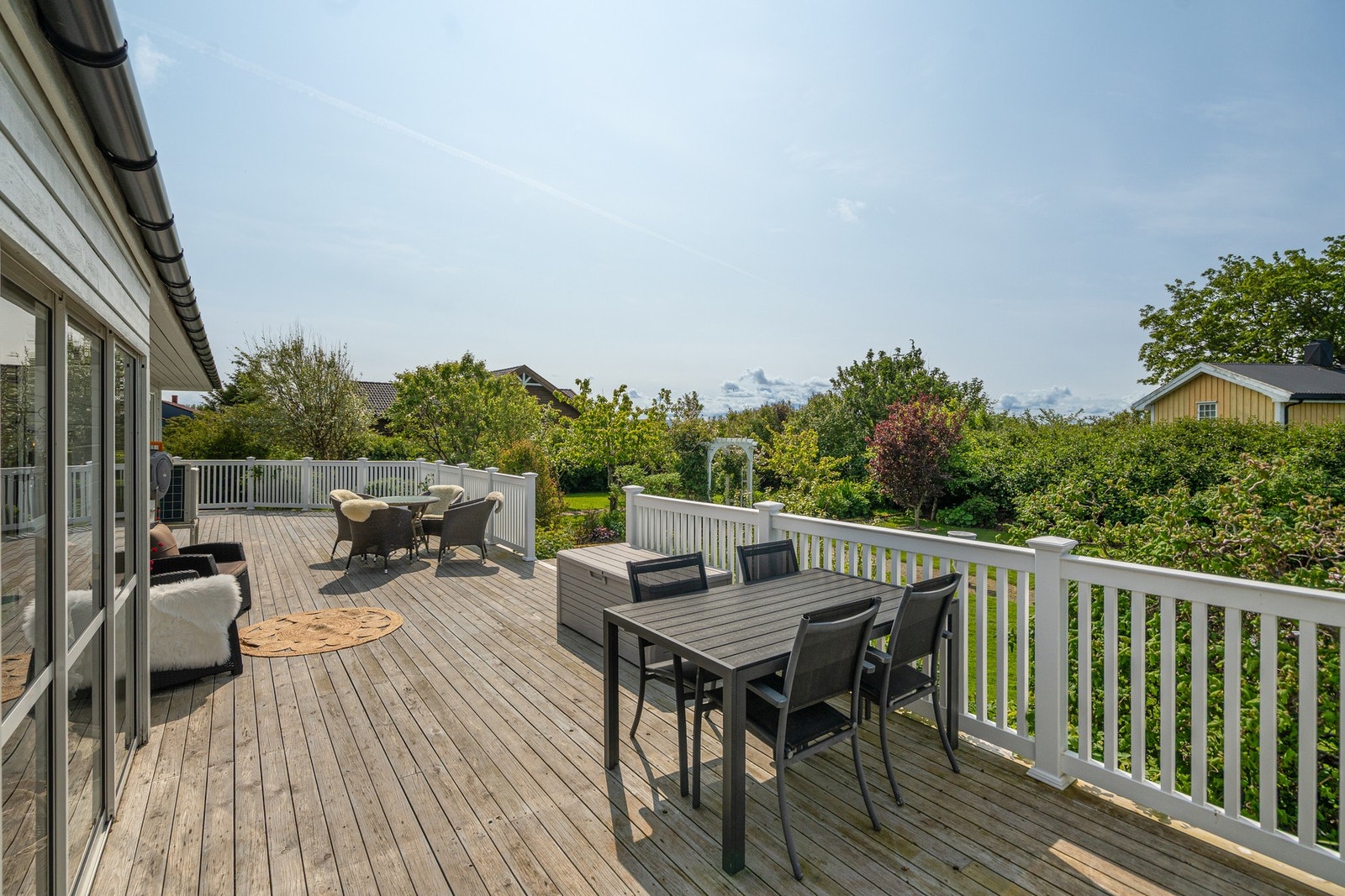 Her er det plass til flere sittegrupper. Galleribilde