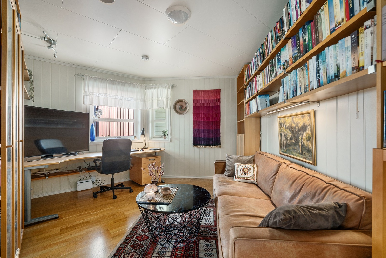 Soverom 3: Er i dag innredet som et kontor. Galleribilde