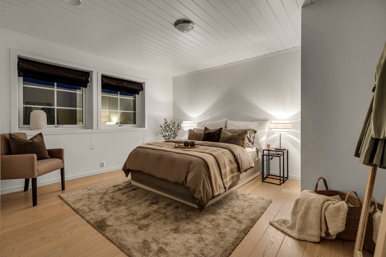 Den fleksible planløsningen gjør det enkelt å tilpasse rommene etter familiens behov. Galleribilde