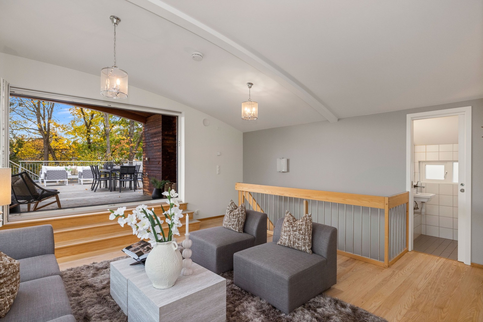 Døren til takterrassen kan åpnes i sin helhet Galleribilde