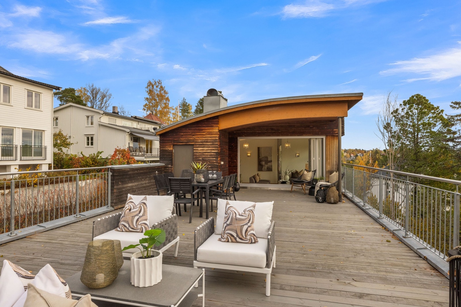 God plass til å møblere flere soner Galleribilde