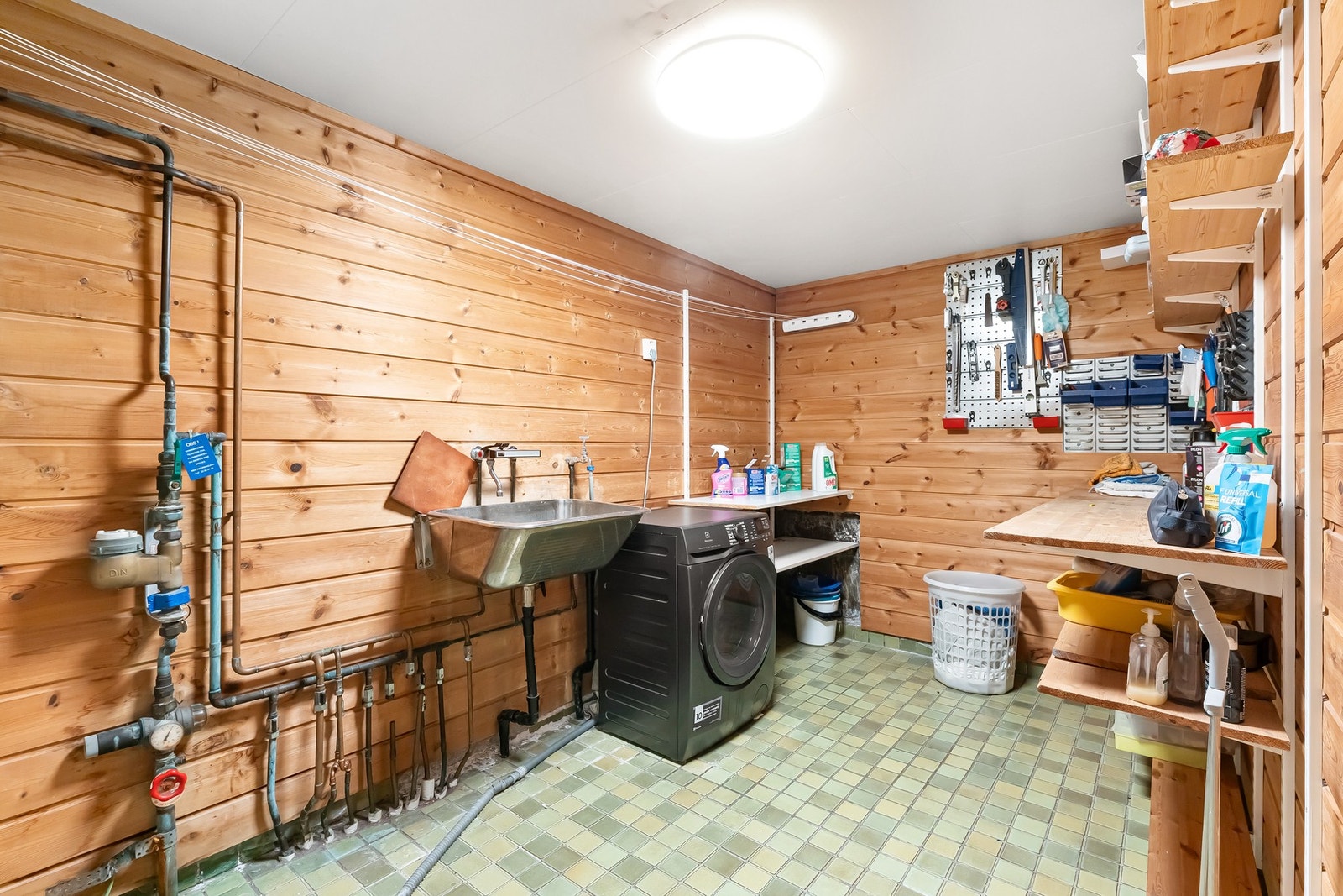 Vaskerom som i dag fungerer som et kombirom. Galleribilde