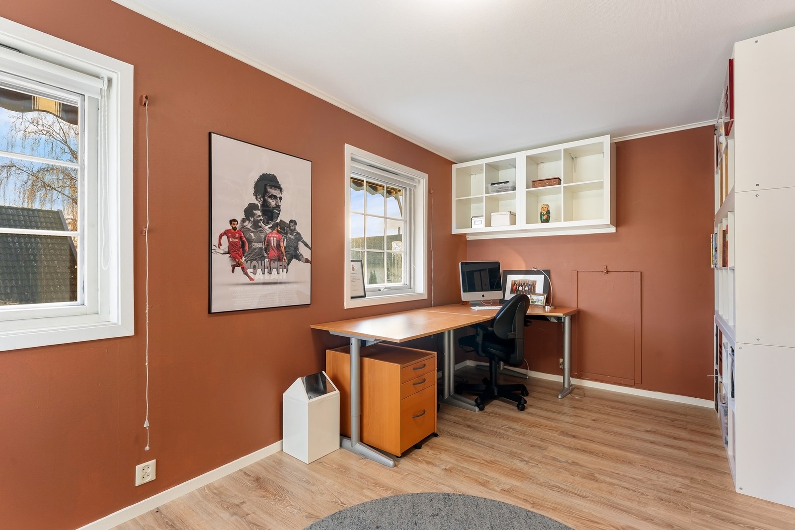 Rommet benyttes i dag som kontor, med flere bruksmuligheter etter ønske og behov. Galleribilde