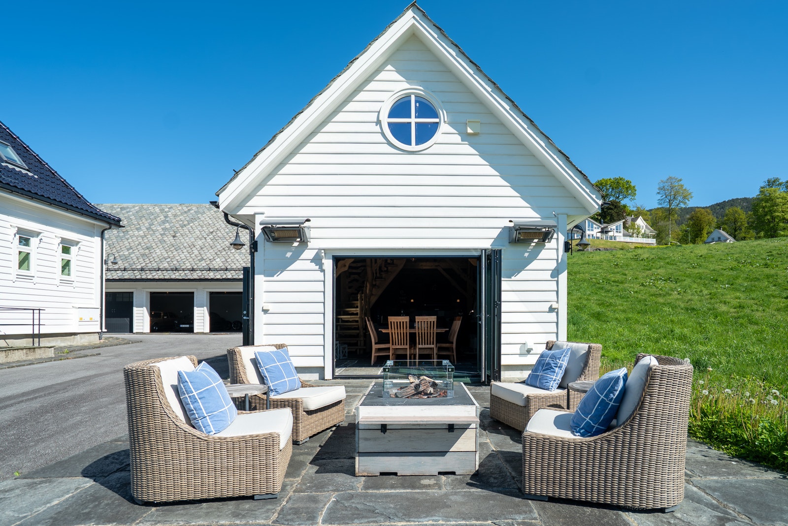 Anneks/ utestove Galleribilde