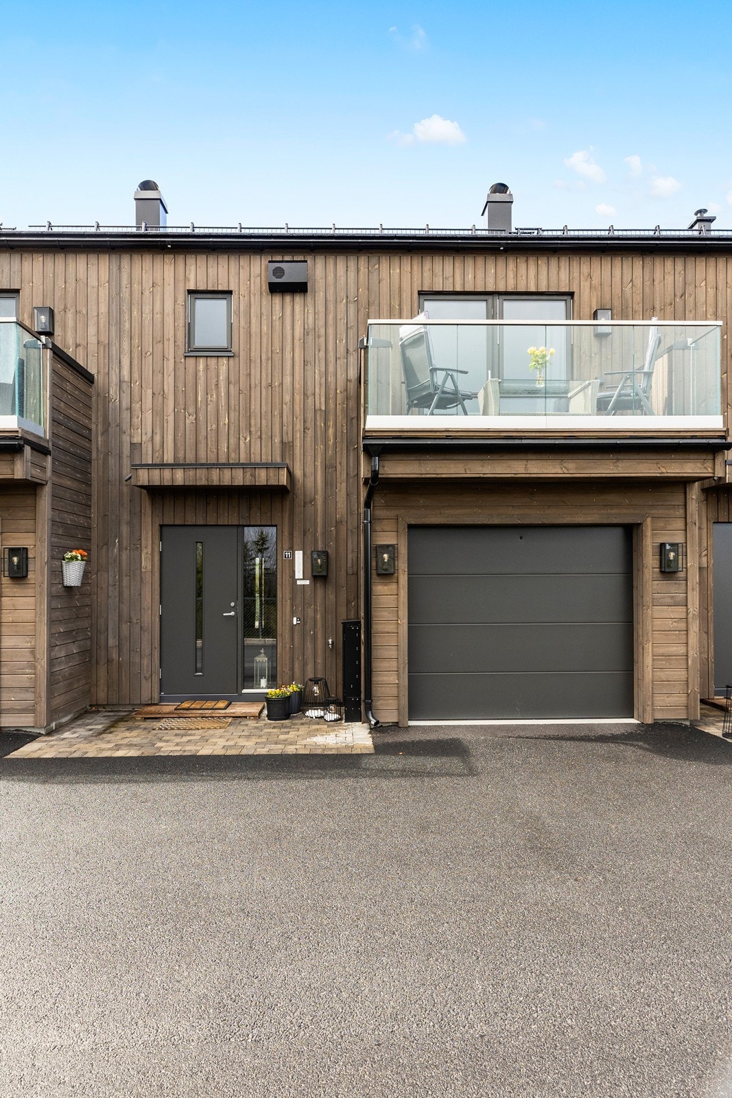 Integrert garasje i 1. etasje. Galleribilde