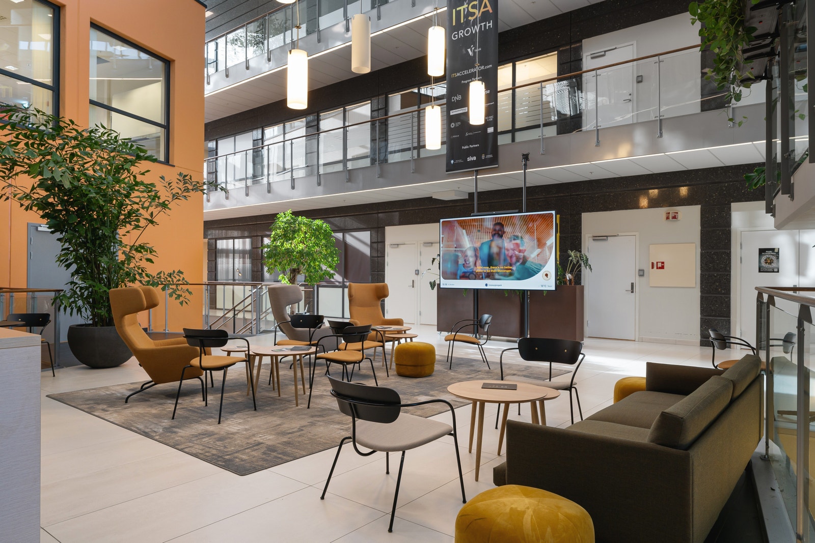 Foajee Måltidets -og Havets Hus (bygg i7) Galleribilde