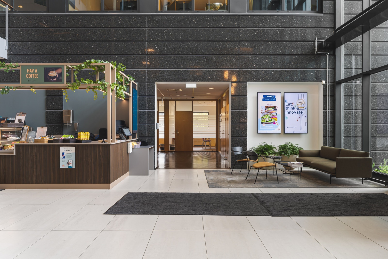 Inngangsparti Måltidets -og Havets Hus (bygg i7) Galleribilde