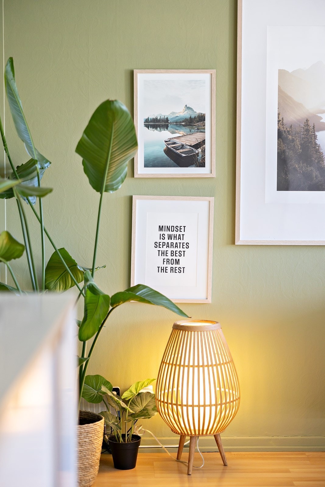 Leiligheten fremstår som et hyggelig hjem med en arealeffektiv planløsning. Galleribilde