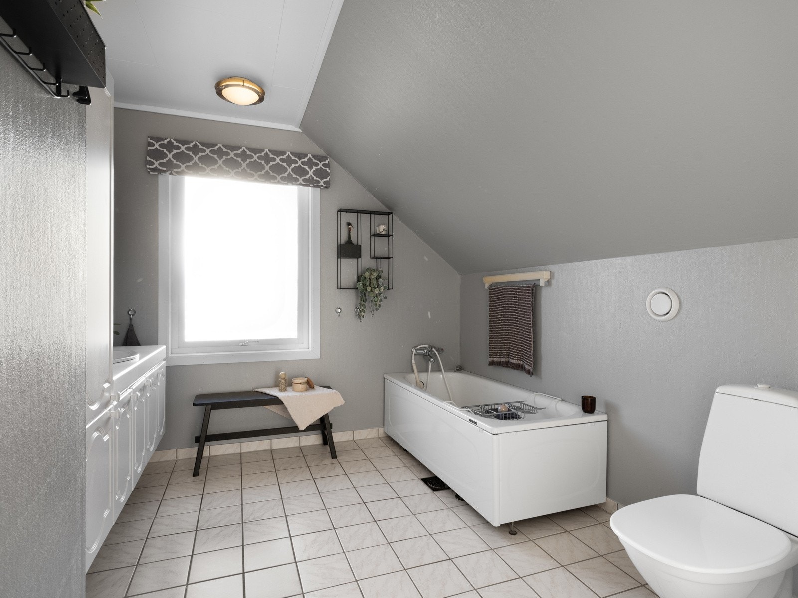 Badet i 2. etasje har flislagt gulv med sokkelflis og malte vegger med tapet. Galleribilde