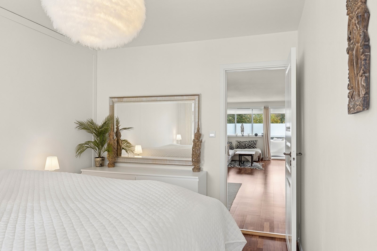 Med 3 soverom i hoveddelen egner ett eller to seg ypperlig for gjesteværelse, barnerom eller hjemmekontor. Galleribilde