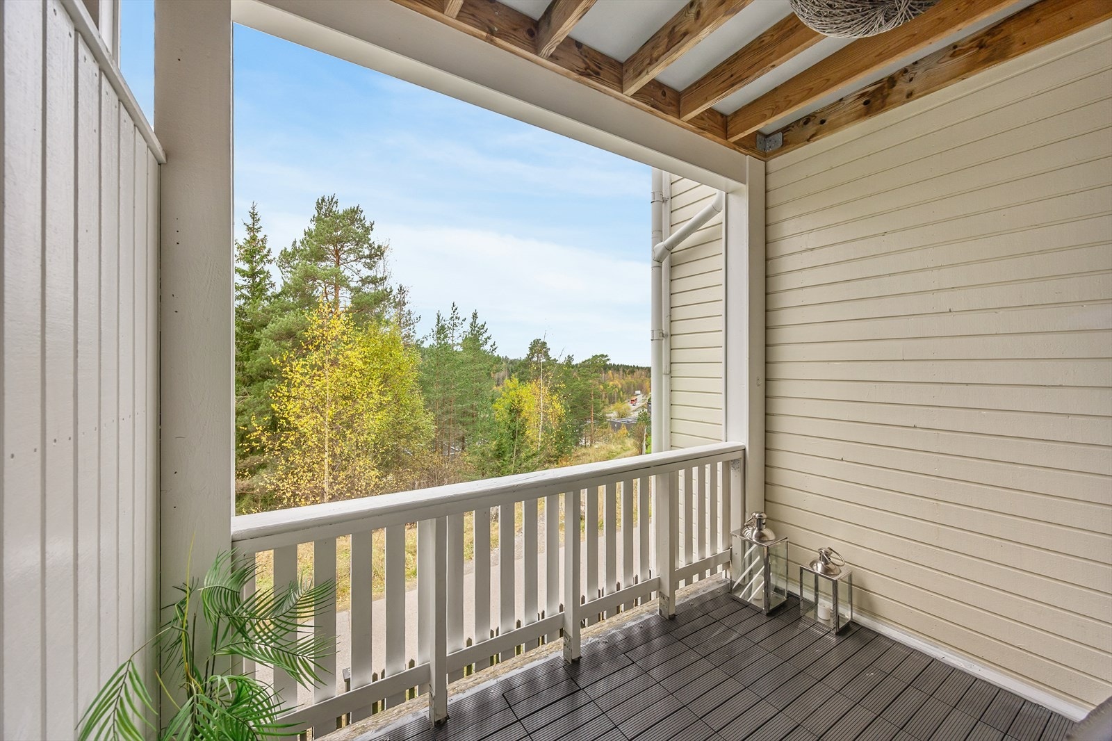 Koselig utsyn over naturskjønne områder. Galleribilde