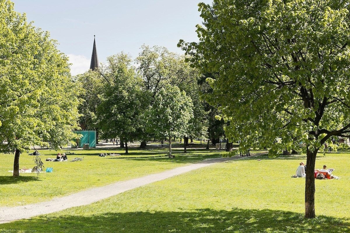 Sofienbergsparken med fantastisk grøntareal i kort avstand fra leiligheten. Galleribilde