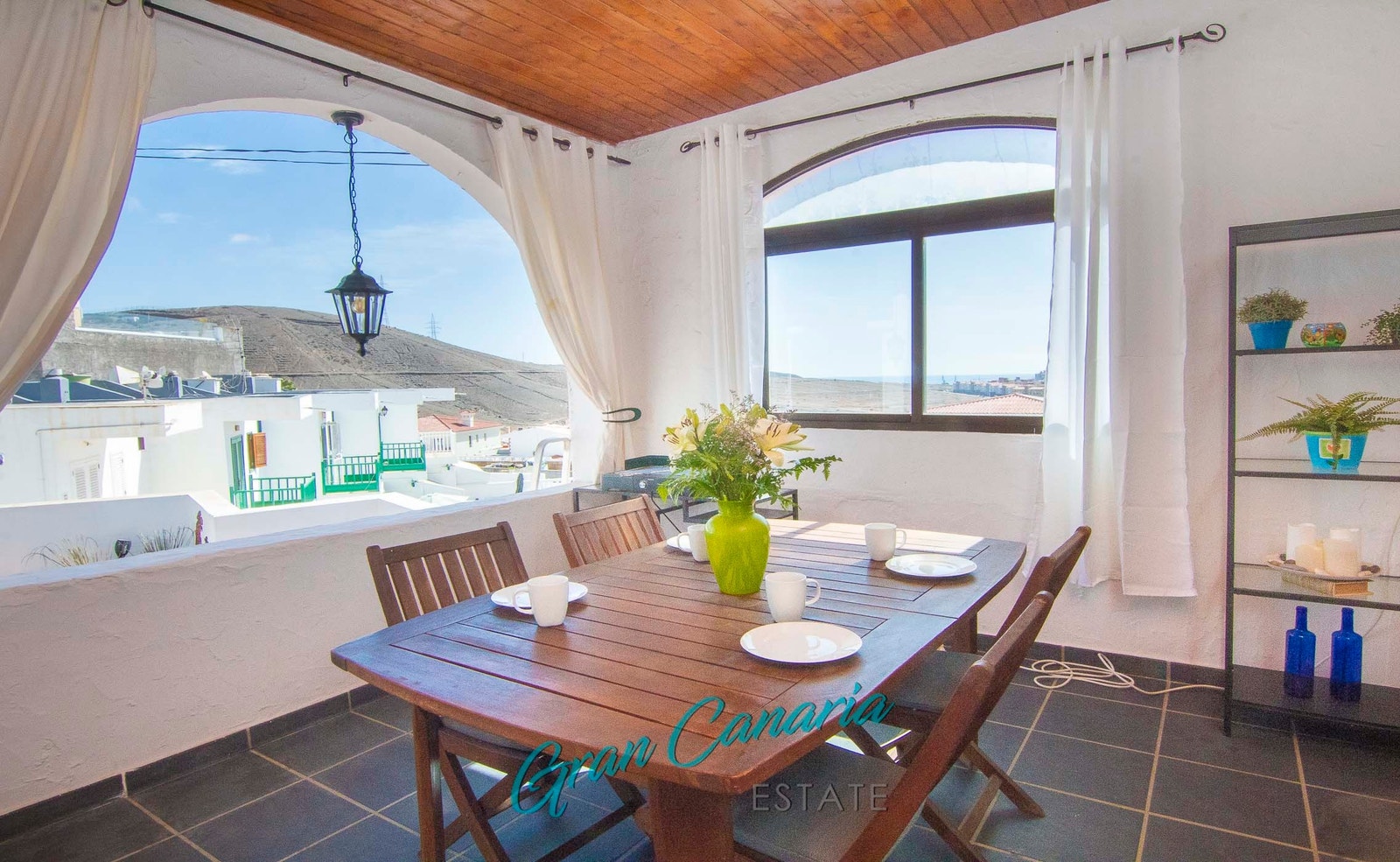 Dekket terrase Galleribilde