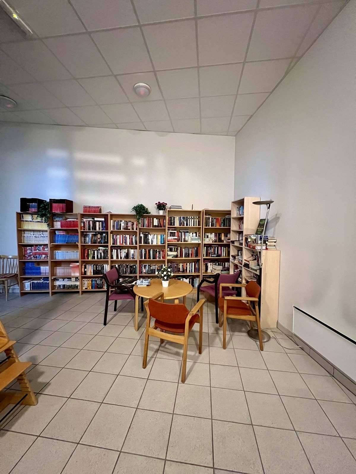 Felles biblotek område. Galleribilde