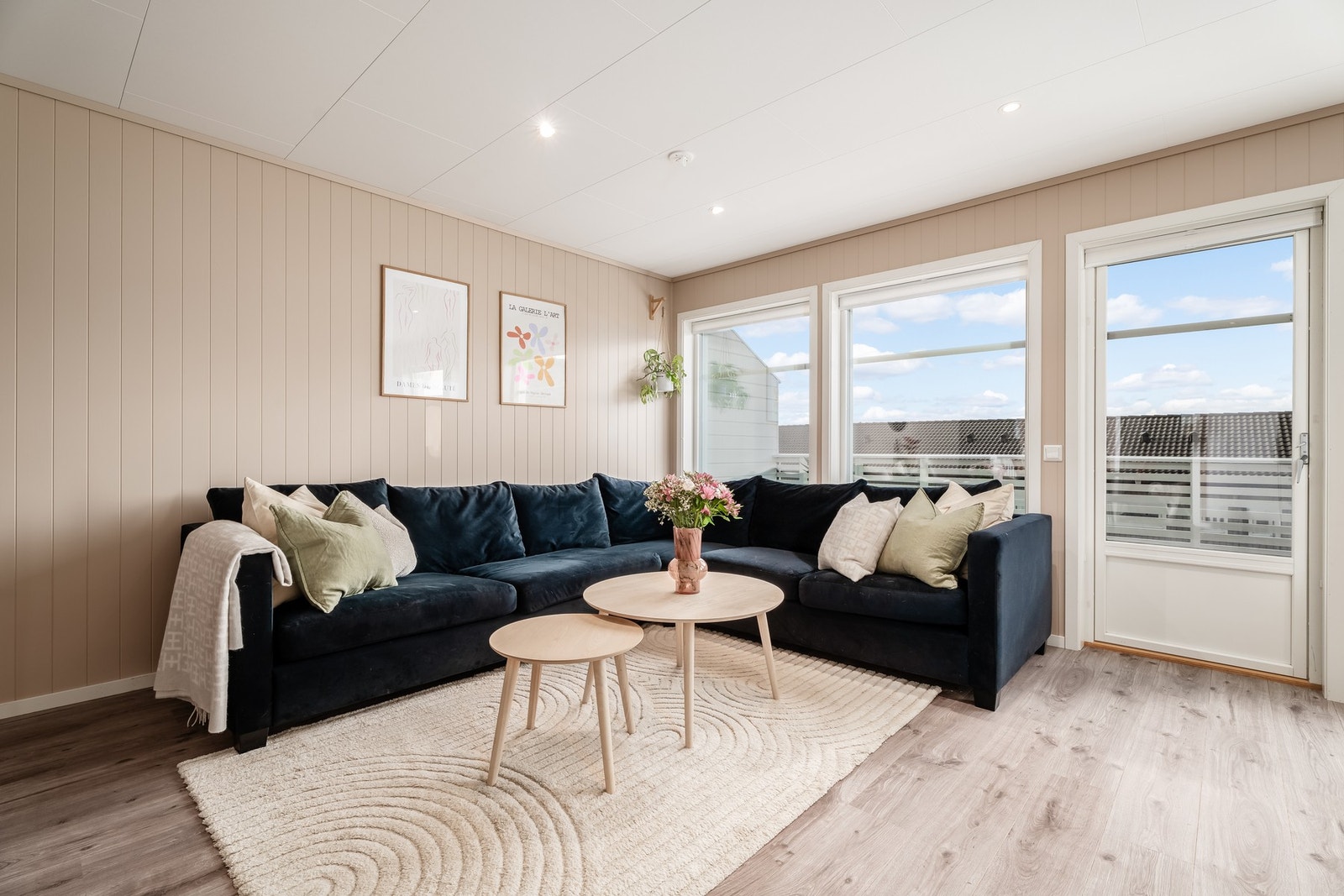 Bygget er oppført med Radonsperre og det er ingen TG3 i takstmannens tilstandsrapport. Galleribilde