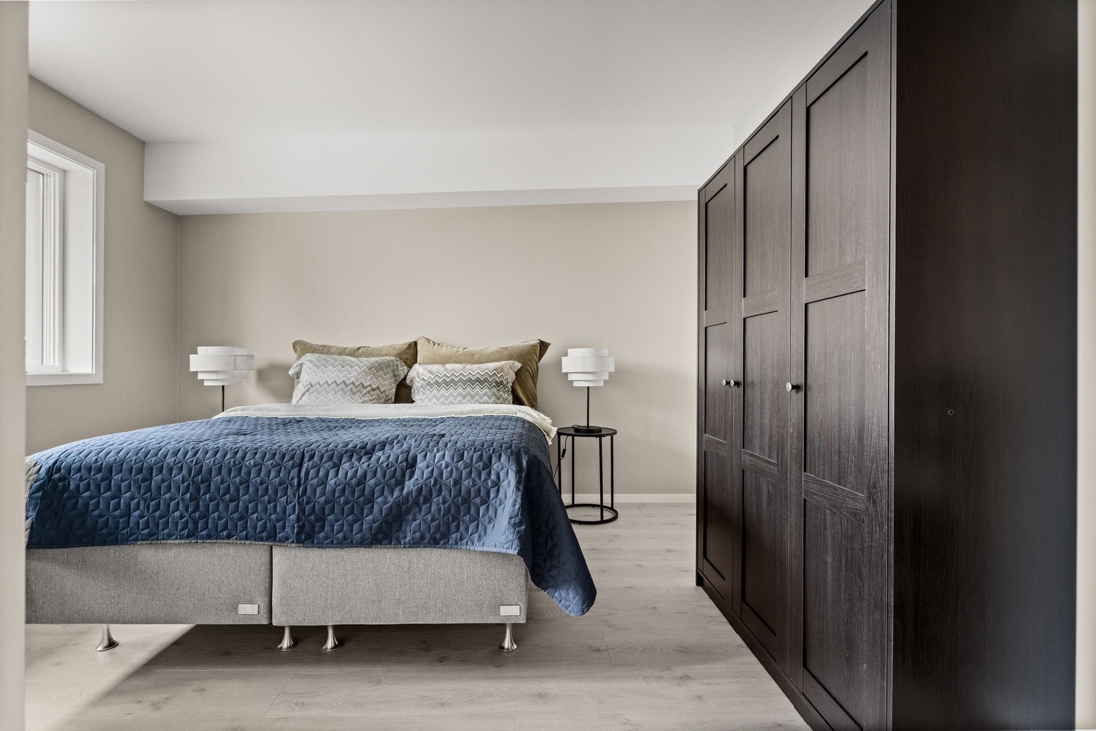 Her er det godt med skapplass. Galleribilde