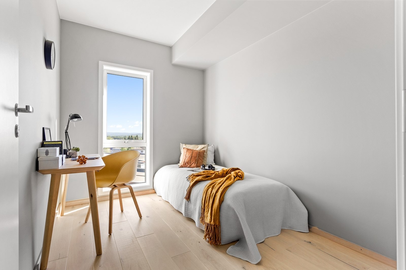 Soverom 3 er også av god størrelse. Dette rommet passer perfekt som gjesterom, barnerom eller kanskje et hjemmekontor? Galleribilde