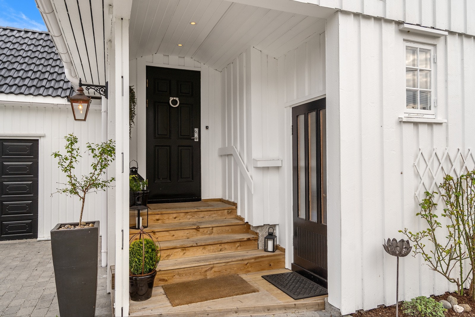 Inngang til kjeller Galleribilde