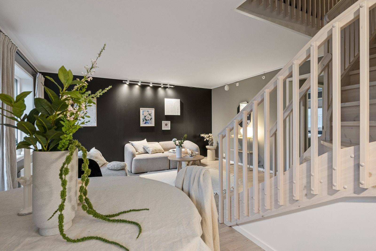 Rommet har en åpen og sosial utforming. Galleribilde