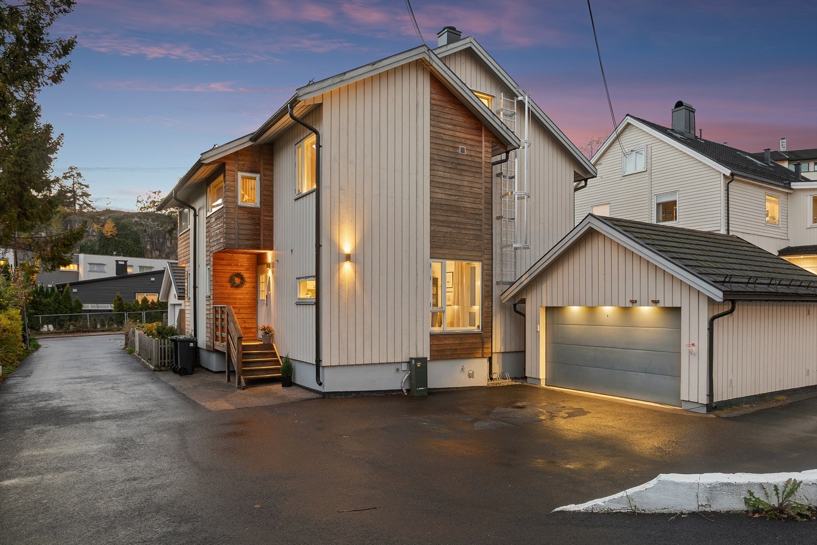 Området tilbyr fantastiske oppvekstvilkår for barn samtidig som det er svært sentralt med kort vei til nærmest "alt". Galleribilde