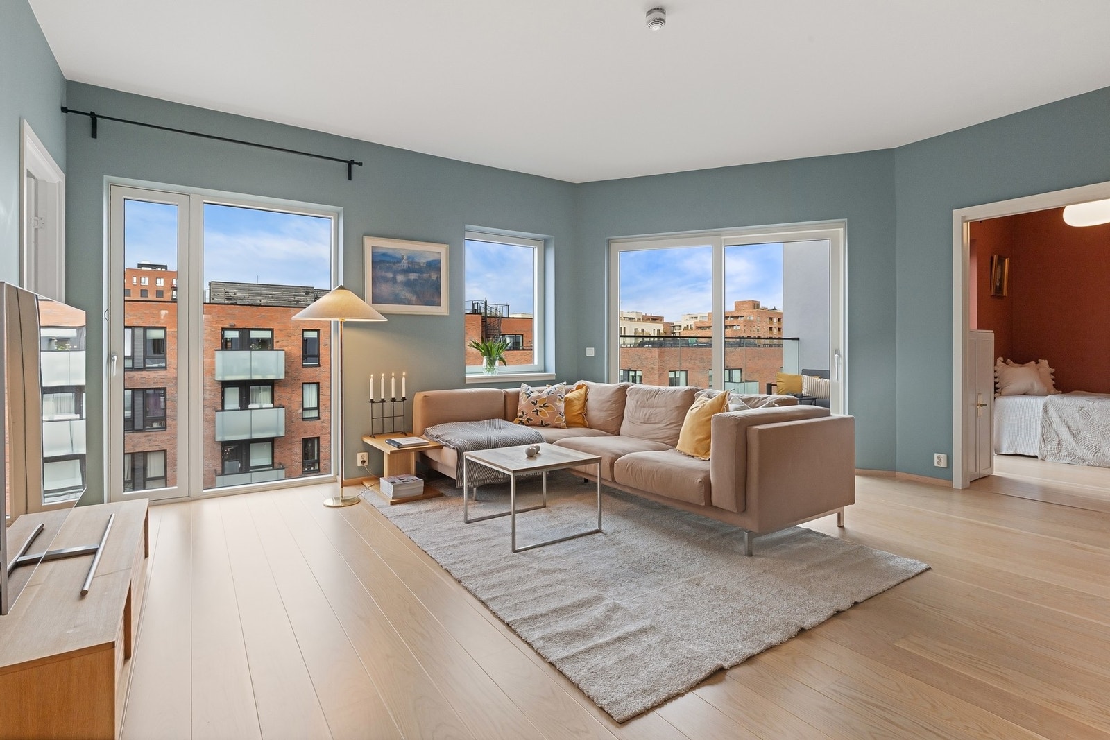 Velkommen til Vinslottet og Bøkkerveien 12A! Foto: Z Ovenfra Galleribilde