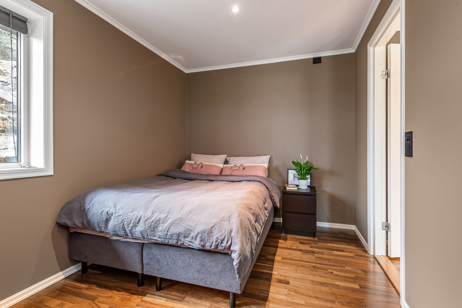 Soverom 1 i underetasjen Galleribilde