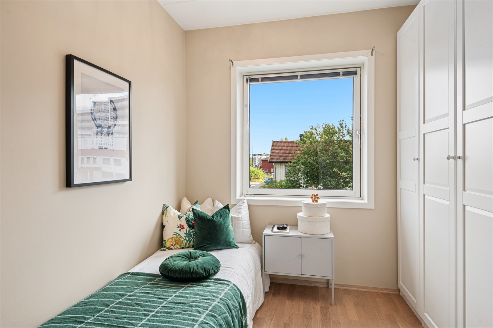 Leiligheten har to gode soverom. Galleribilde