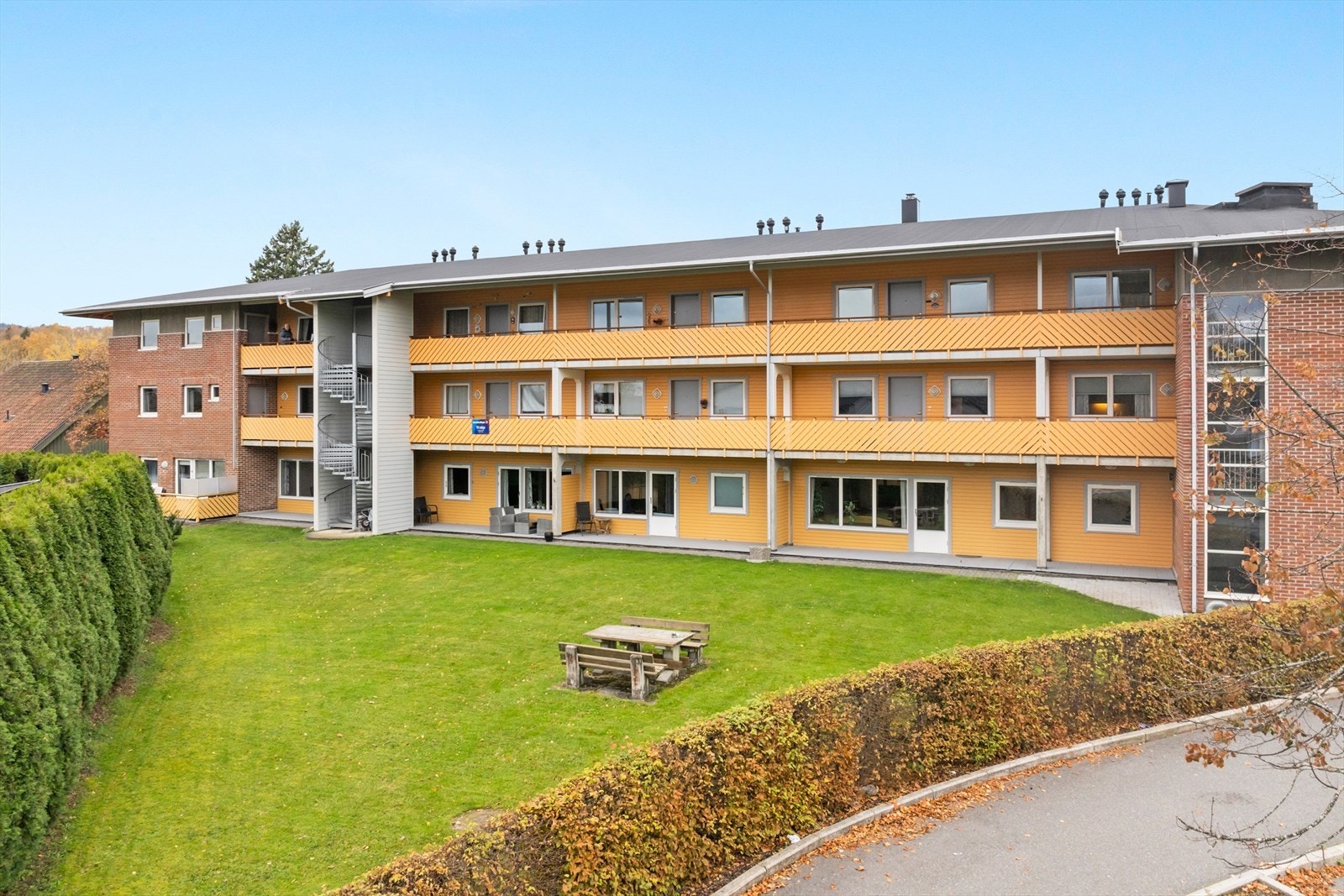 Denne leilighetene ligger 1. etasje, på bakkeplan. Galleribilde