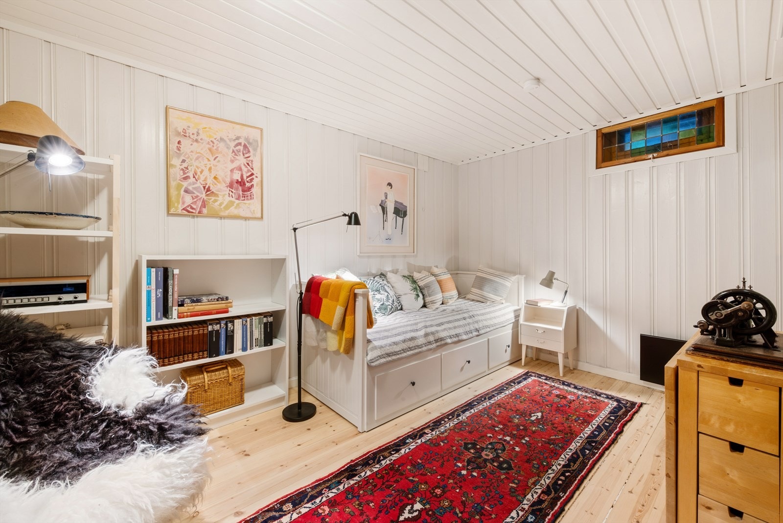 Her er det plass for innredning etter eget ønske. Rommet kan innredes som f.eks. kjellerstue eller hobbyrom Galleribilde